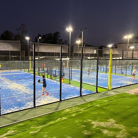 Piso Con Ac, Piscina Y Pista De Padel Y Tenis En Агілас Екстер'єр фото